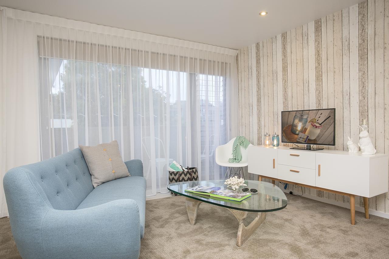 10 Hastings Street Motel Noosa Heads Luaran gambar