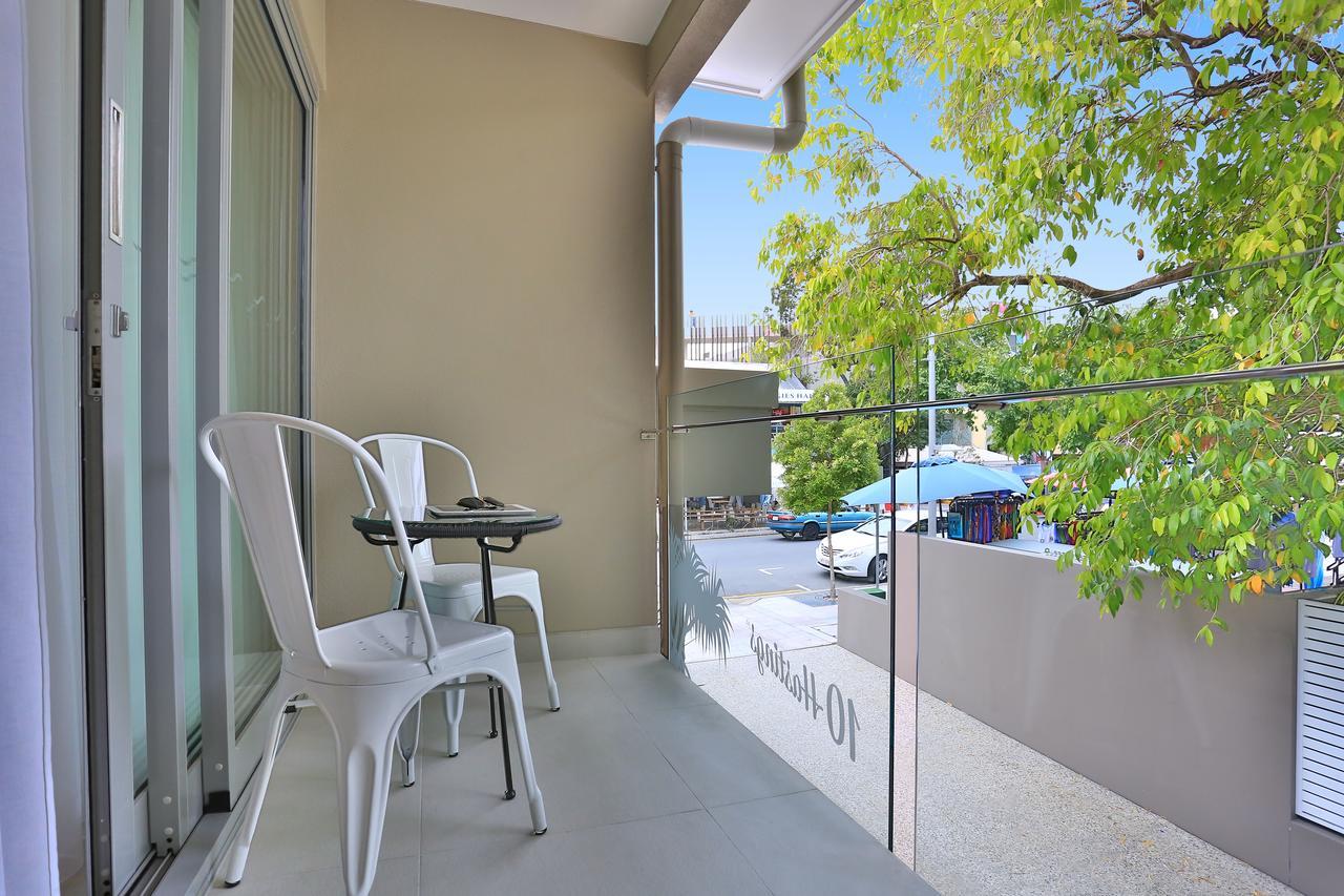 10 Hastings Street Motel Noosa Heads Luaran gambar