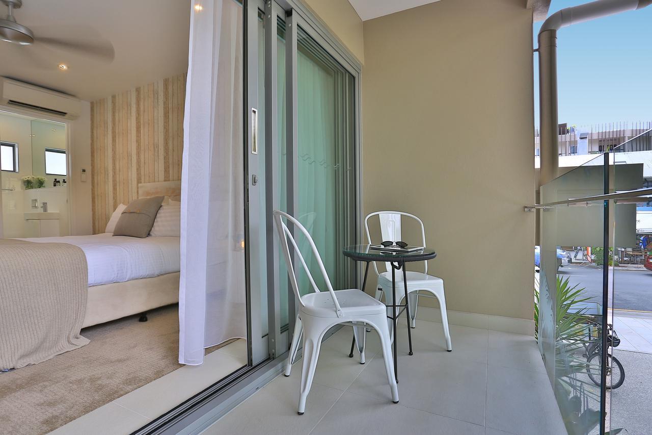 10 Hastings Street Motel Noosa Heads Luaran gambar